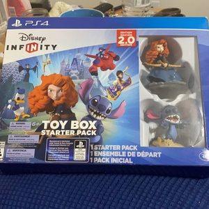 Disney infinity toy box starter pack. Edition 2.0